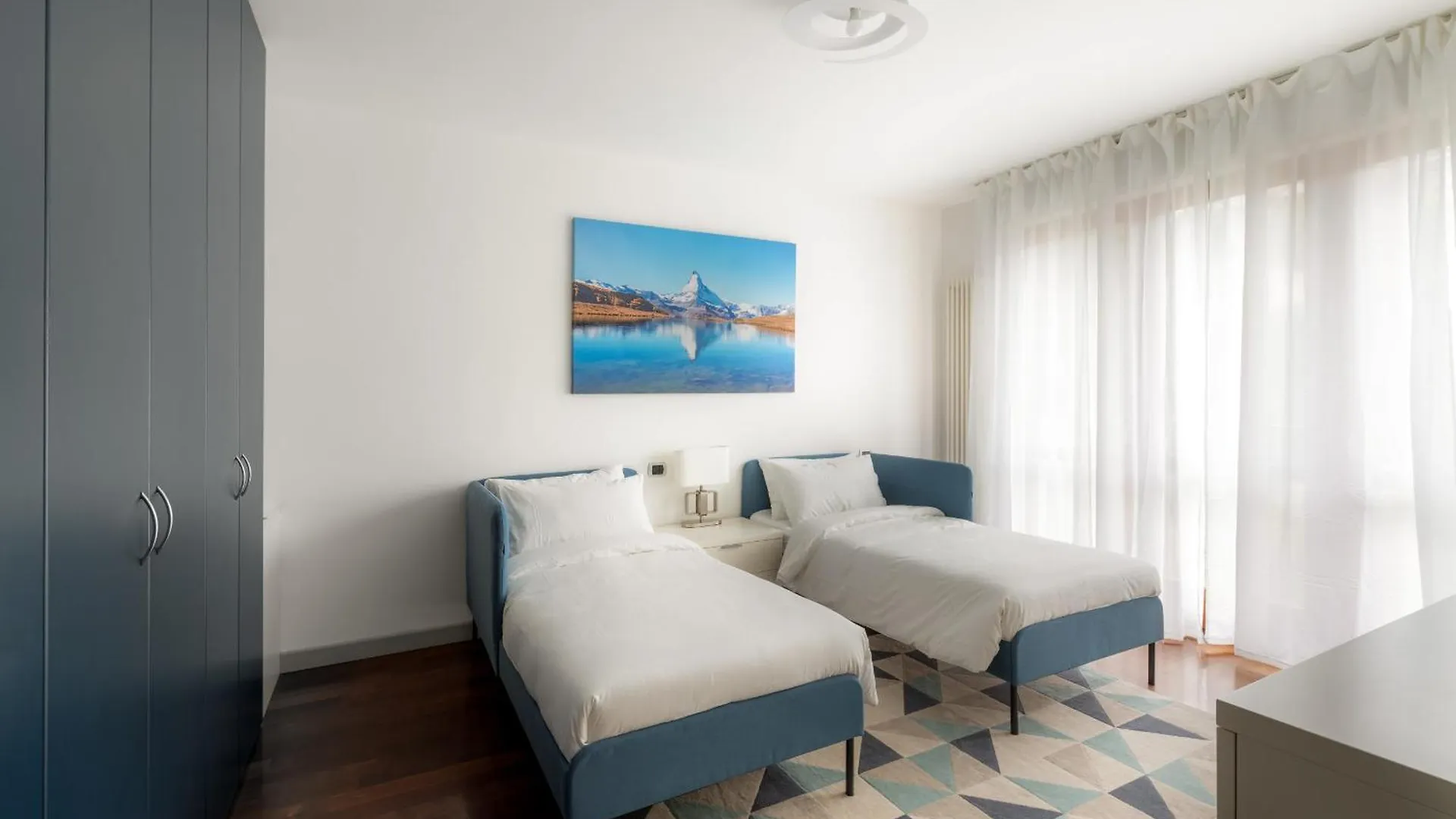 Cullinan Como Lakeview Apartment By Petra Luxury イタリア